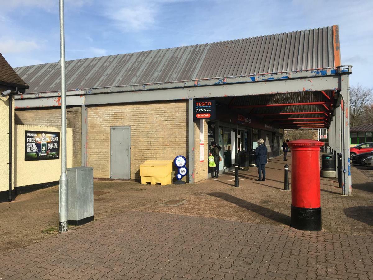 Travelling Stop Apartment Swindon Luaran gambar